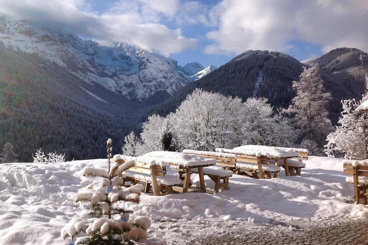 Fogajard Lovely Chalet Madonna Exterior foto