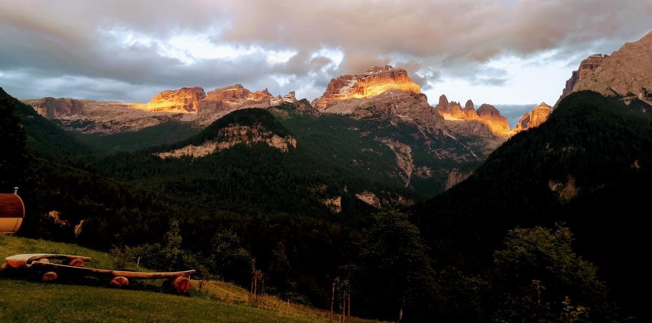 Fogajard Lovely Chalet Madonna Exterior foto